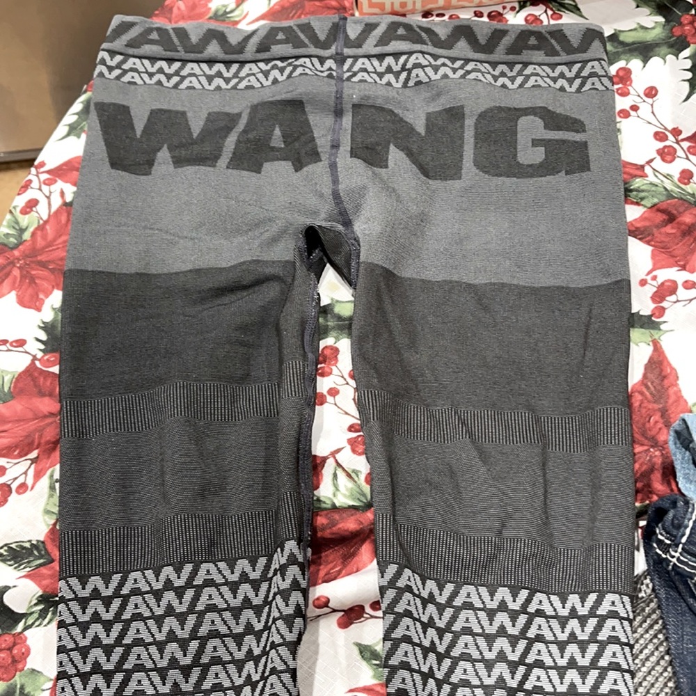 Alexander Wang x HM leggings & sports bra